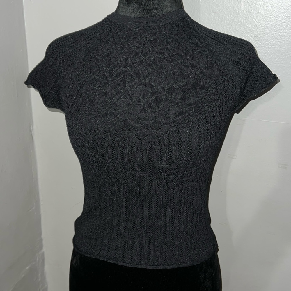 Black cutout Zara tshirt top. Never used.